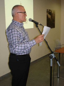 Josep Domenech en la presentació del llibre