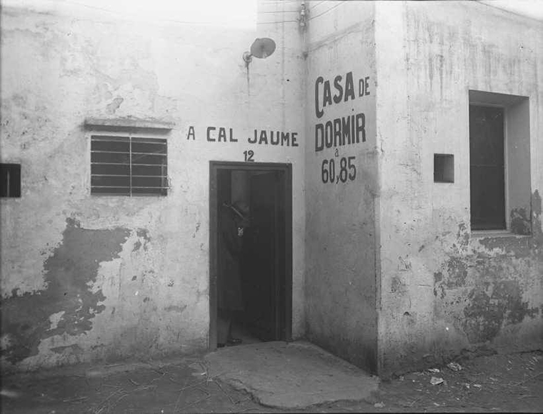 Casa de dormir Cal Jaume, part de darrere de la Mina, prop de la Criolla, pp. 58-59